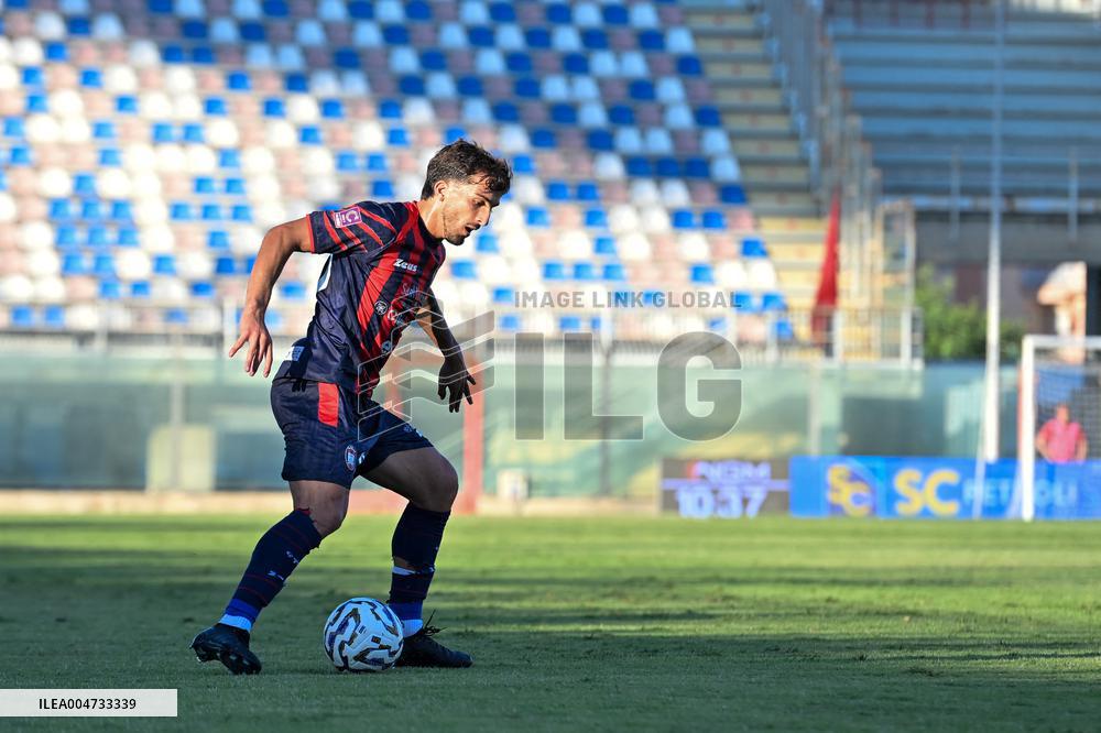 CALCIO - Serie C Italia - FC Crotone vs Siracusa Calcio