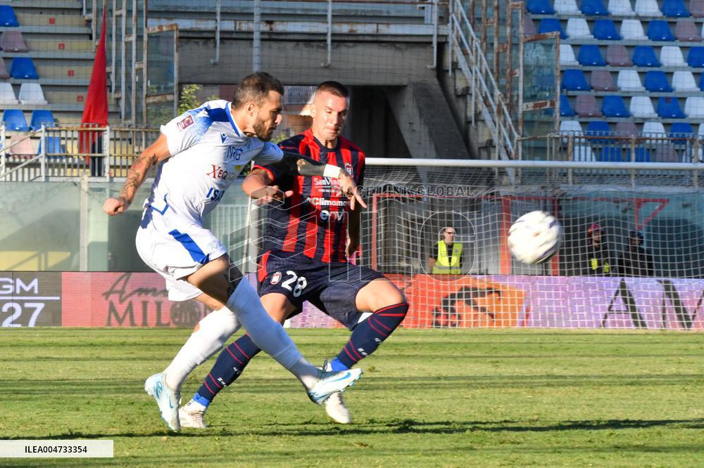 CALCIO - Serie C Italia - FC Crotone vs Siracusa Calcio