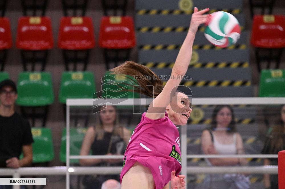 VOLLEY - Amichevole - 1° Torneo Citta di Pordenone - Megabox Ond. Savio Vallefoglia vs Panathinaikos Atene
