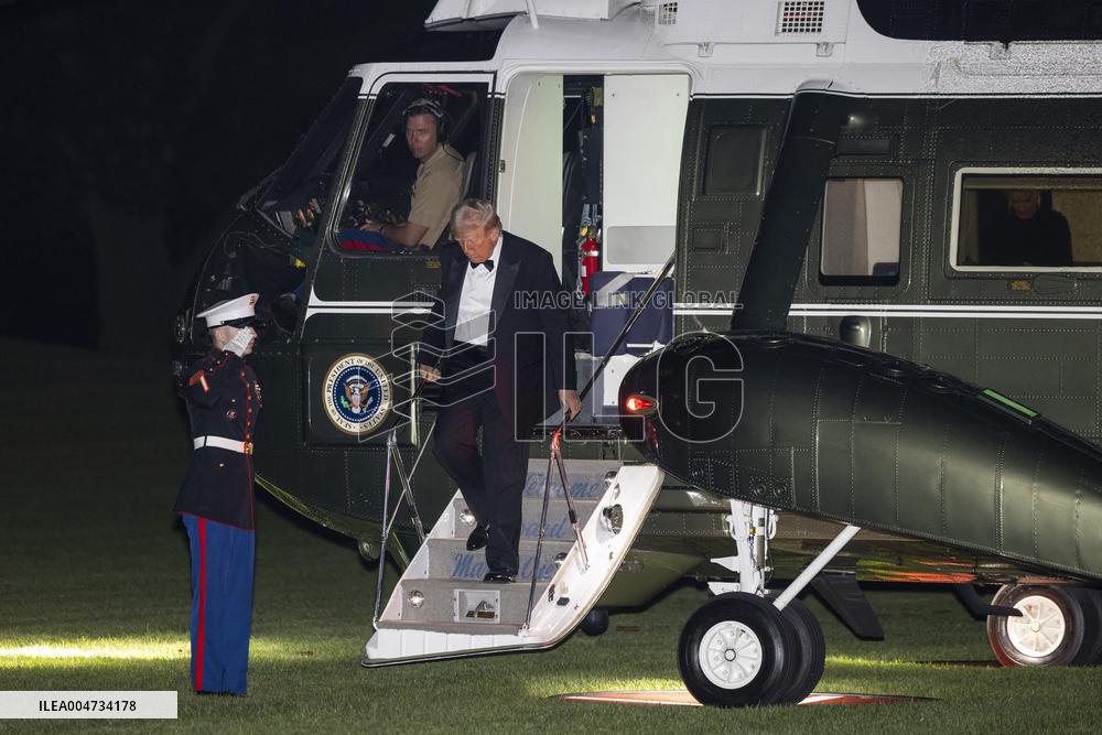 US President Trump returns to the White House from dinner at Mount Vernon