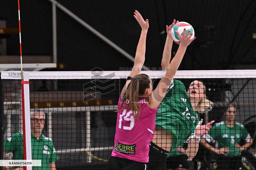 VOLLEY - Amichevole - 1° Torneo Citta di Pordenone - Megabox Ond. Savio Vallefoglia vs Panathinaikos Atene