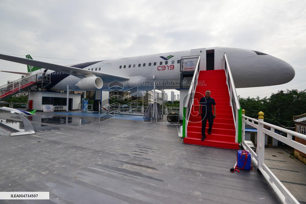 Airplane Restaurant in Fuyang