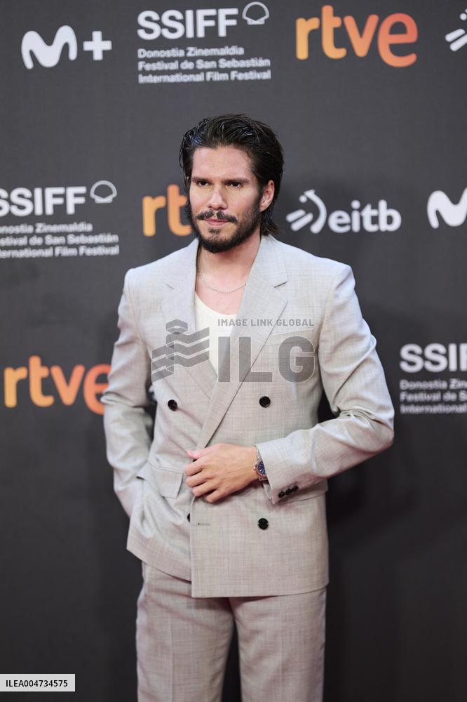 73rd San Sebastian International Film Festival - Deux pianos Two Pianos Red Carpet