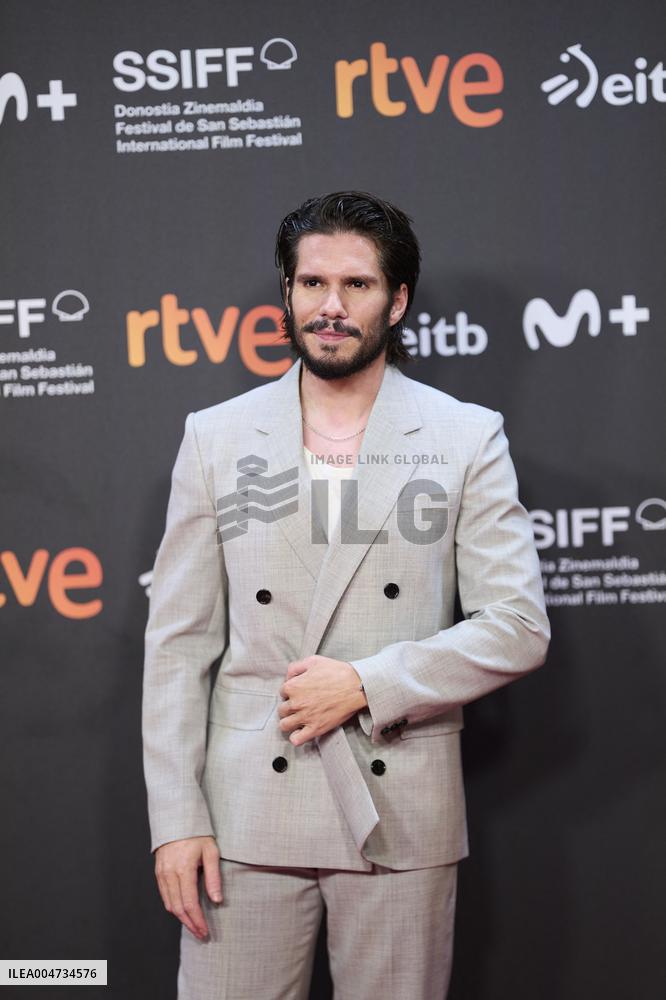 73rd San Sebastian International Film Festival - Deux pianos Two Pianos Red Carpet