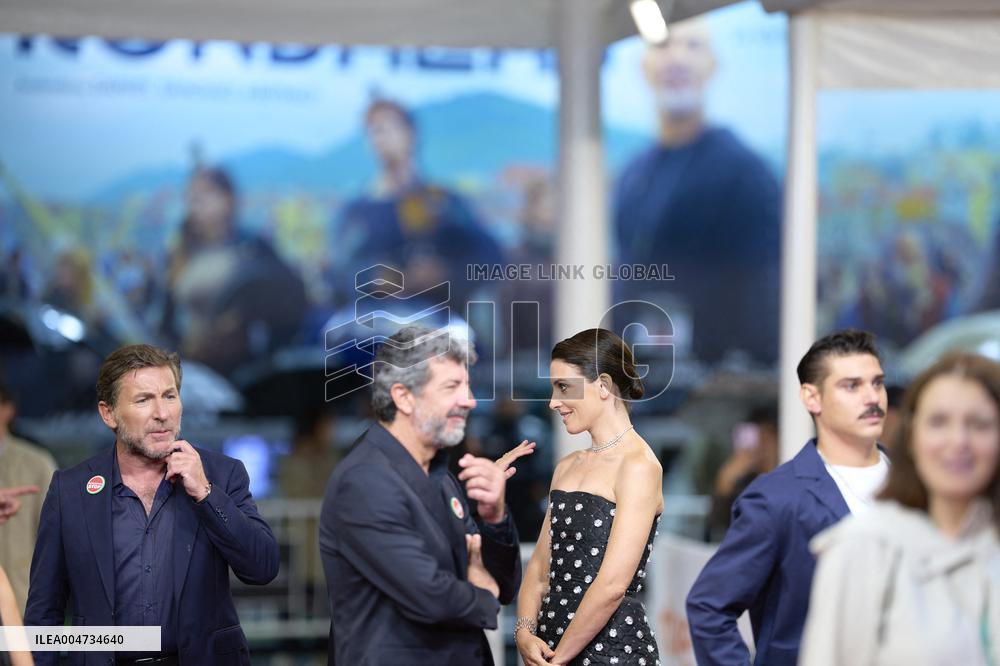 73rd San Sebastian International Film Festival:  Los Tigres Red Carpet