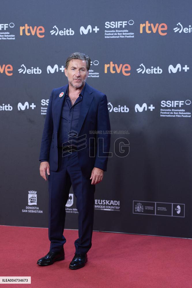73rd San Sebastian International Film Festival:  Los Tigres Red Carpet