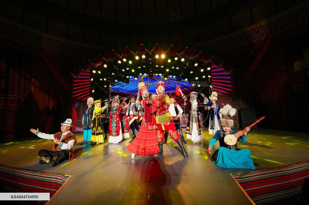 Daily life Kirgiz Autonomous Prefecture