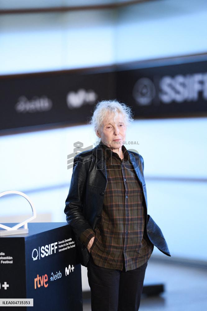 73rd San Sebastian International Film Festival - Le Cri des Gardes  The Fence Photocall