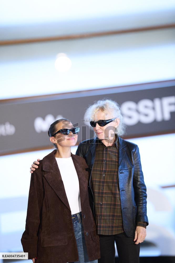 73rd San Sebastian International Film Festival - Le Cri des Gardes  The Fence Photocall