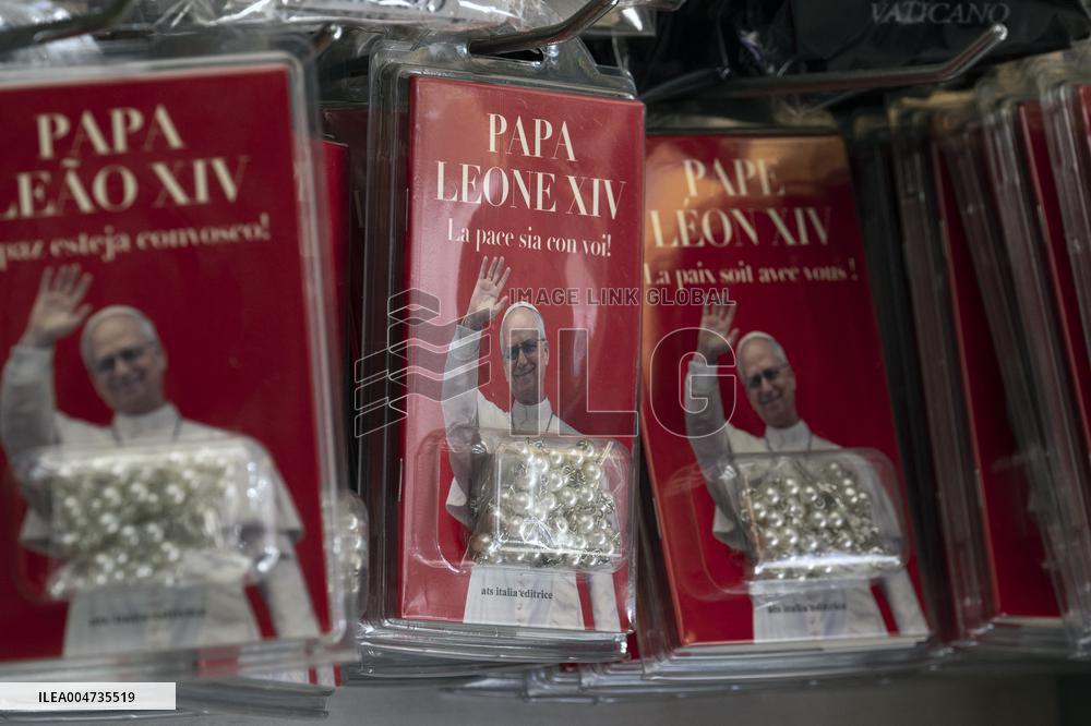 Religious store in Rome