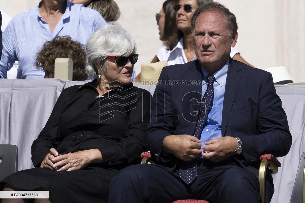 Pope Leo XIV leads an audience as part of the Jubilee of Justice - Vatican