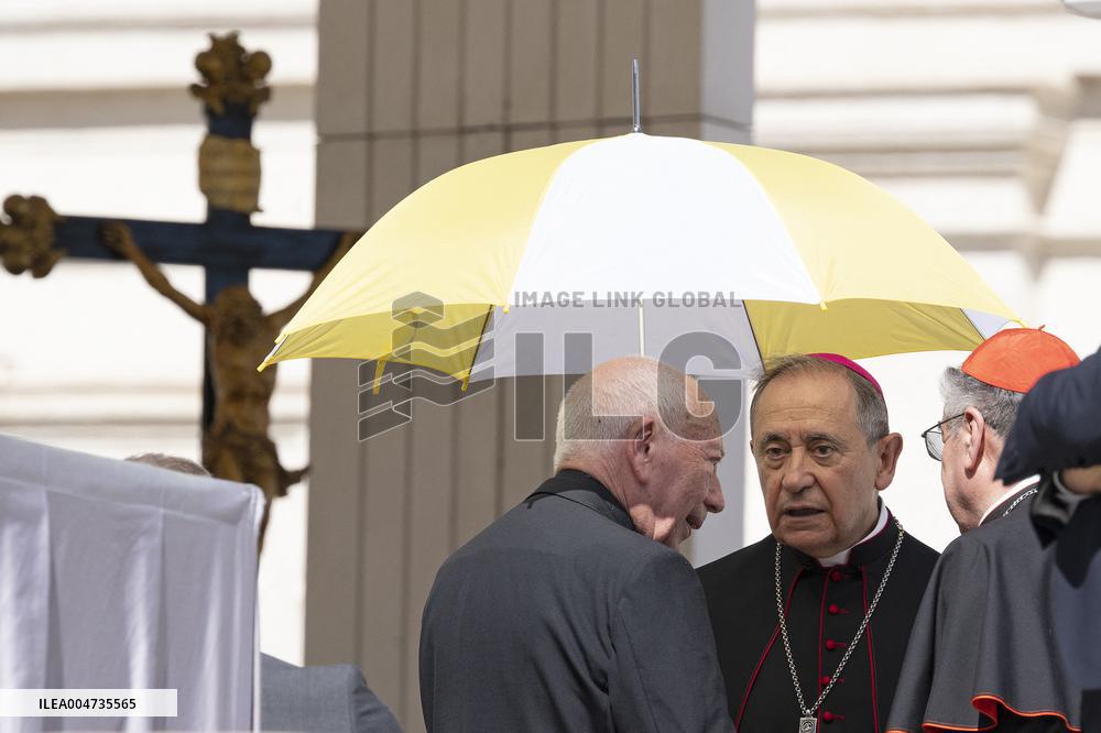 Pope Leo XIV leads an audience as part of the Jubilee of Justice - Vatican