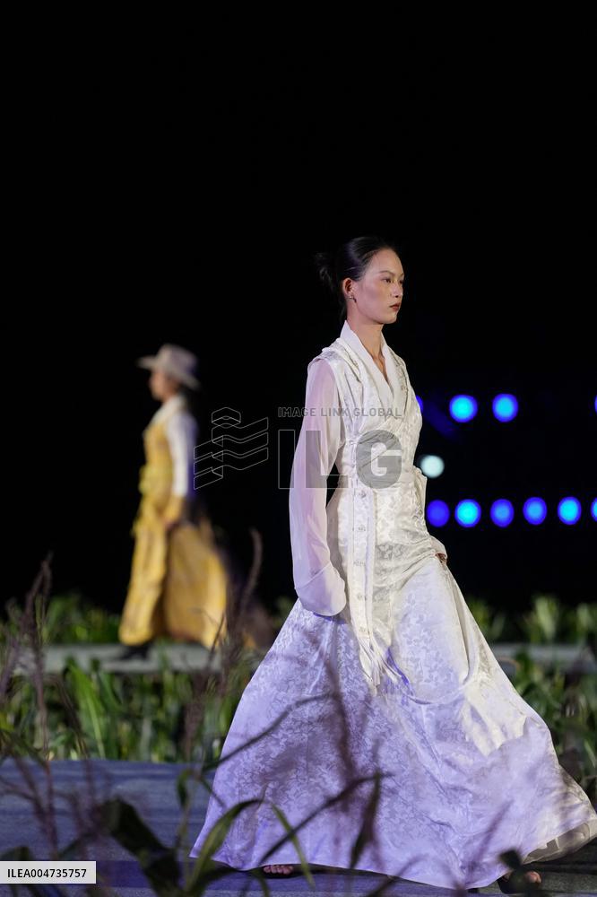 Xiangcheng Tibetan Costume Show - China