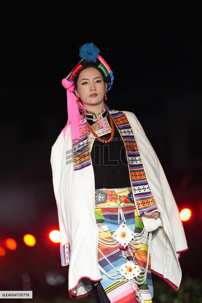 Xiangcheng Tibetan Costume Show - China