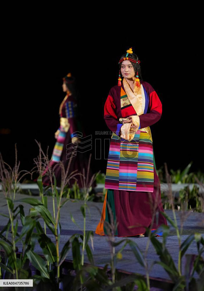 Xiangcheng Tibetan Costume Show - China