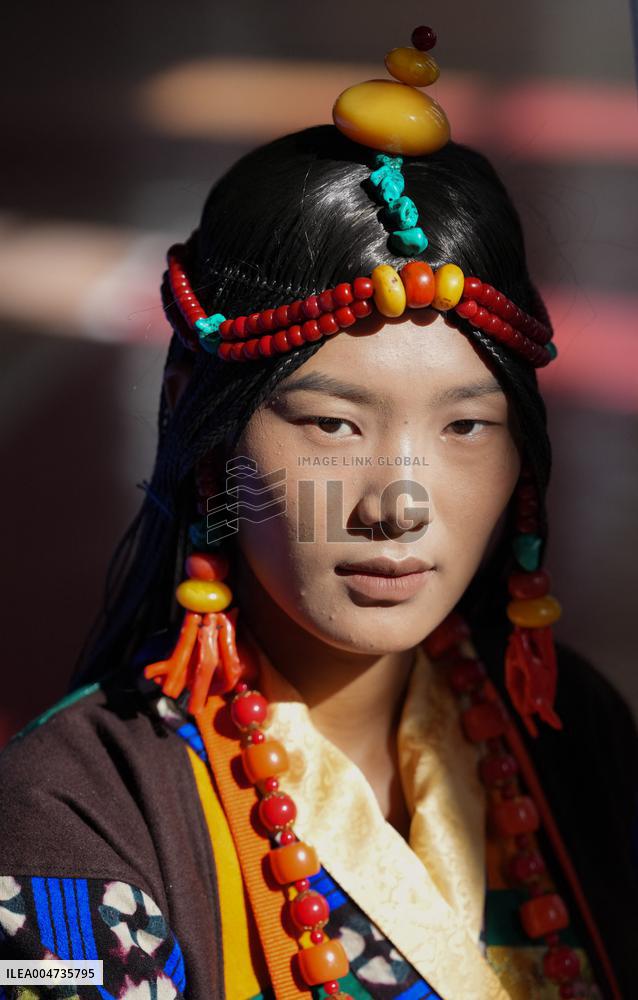 Xiangcheng Tibetan Costume Show - China