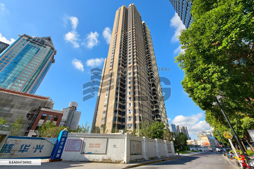 Luxury Residential Building in Shanghai