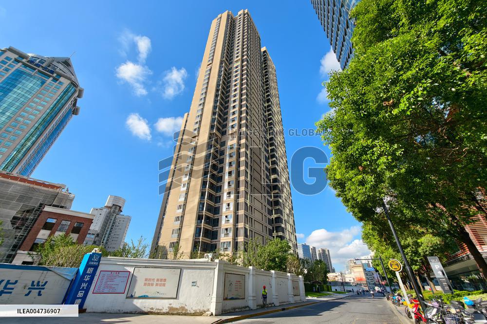 Luxury Residential Building in Shanghai