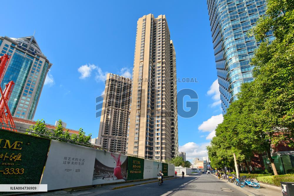 Luxury Residential Building in Shanghai