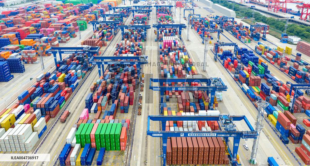 China Nanjing Longtan Port Containers