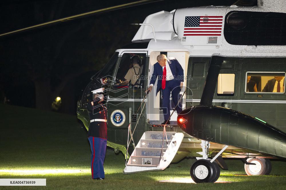 US President Trump returns to the White House from Kirk funeral in Arizona
