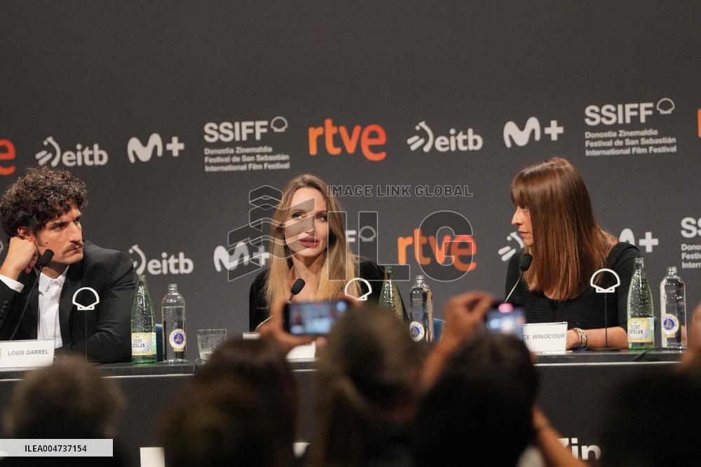 San Sebastian - Couture Press Conference