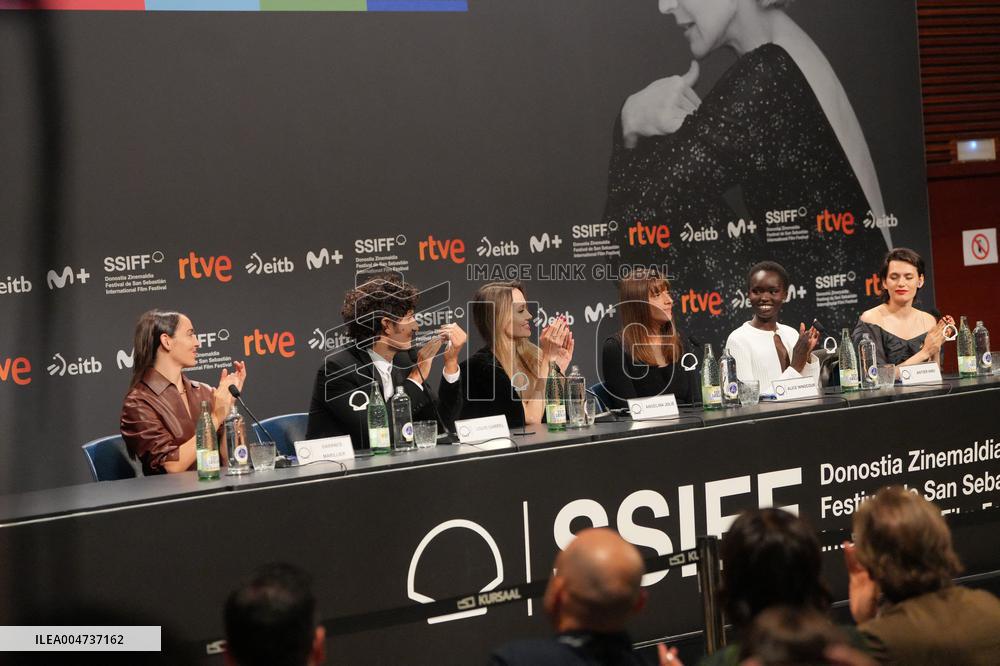 San Sebastian - Couture Press Conference