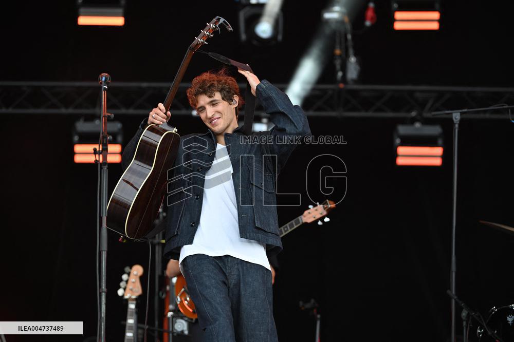 Fete de l'Humanite - Aliocha Schneider Concert