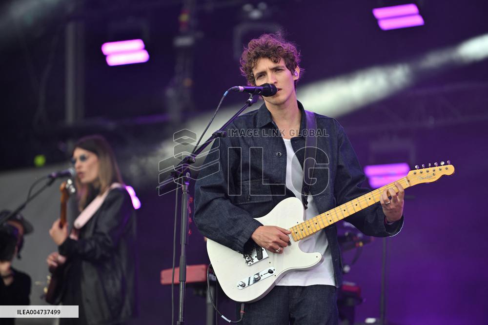 Fete de l'Humanite - Aliocha Schneider Concert