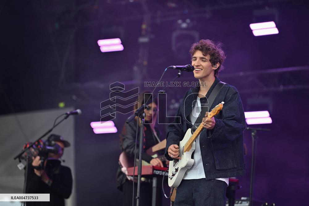 Fete de l'Humanite - Aliocha Schneider Concert