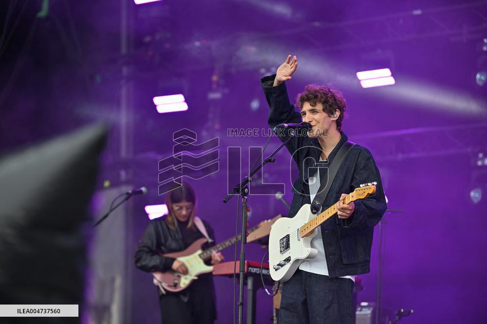 Fete de l'Humanite - Aliocha Schneider Concert