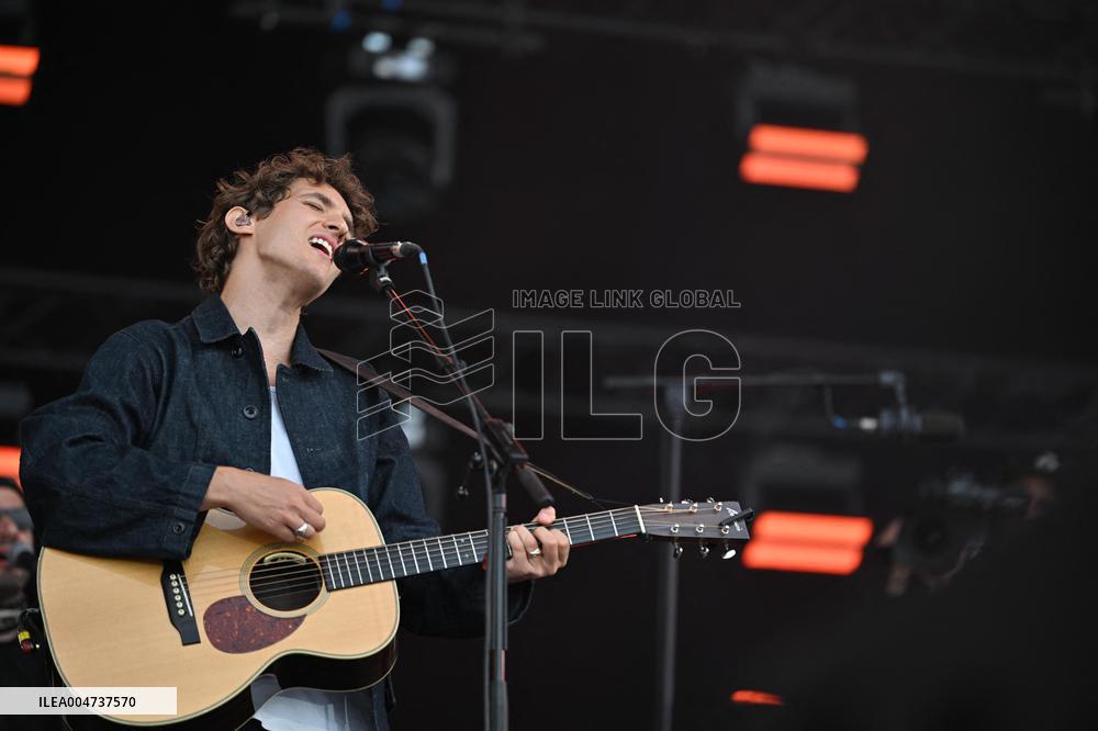 Fete de l'Humanite - Aliocha Schneider Concert