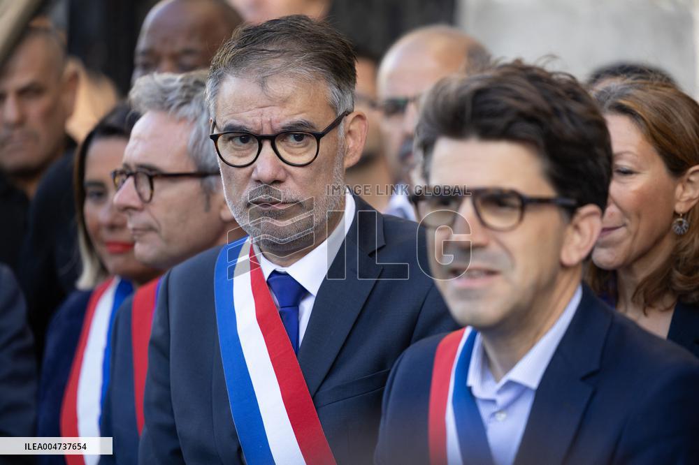Palestinian flag raising ceremony at Saint-Denis town hall - Saint-Denis