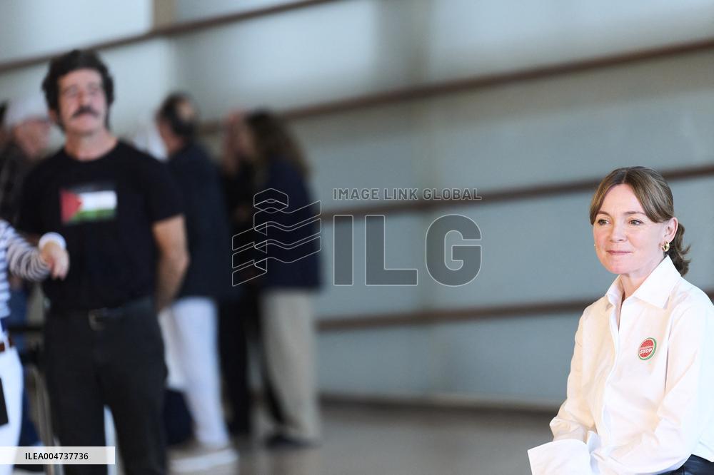 73rd San Sebastian International Film Festival - 'Karmele' Photocall