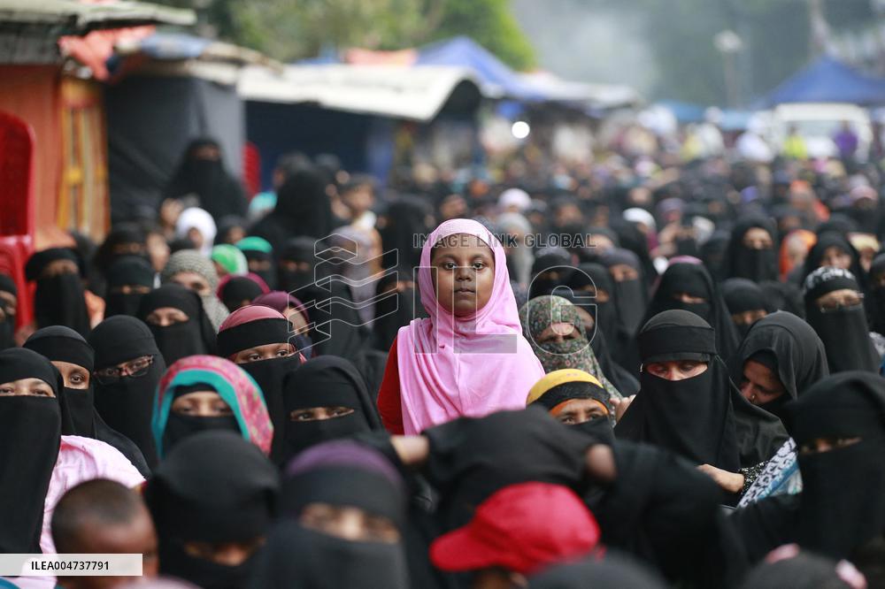 Islami Somaj Rally In Dhaka Demands Implementation Of Islamic Law