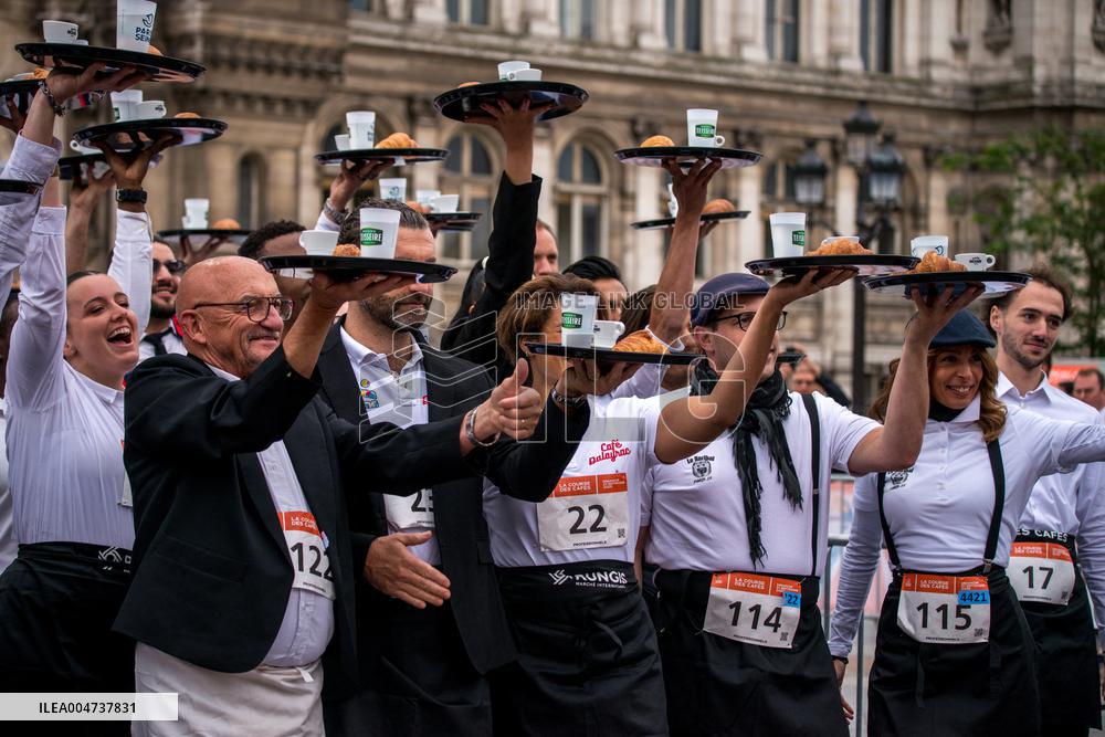 Traditional Waiters Race - Paris