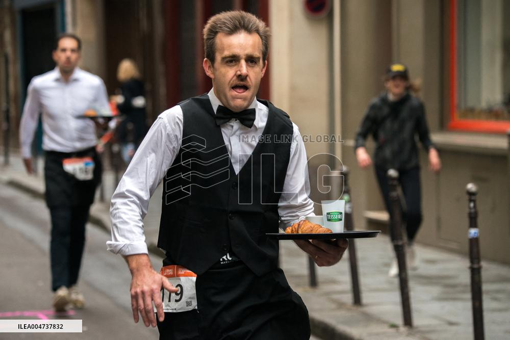 Traditional Waiters Race - Paris