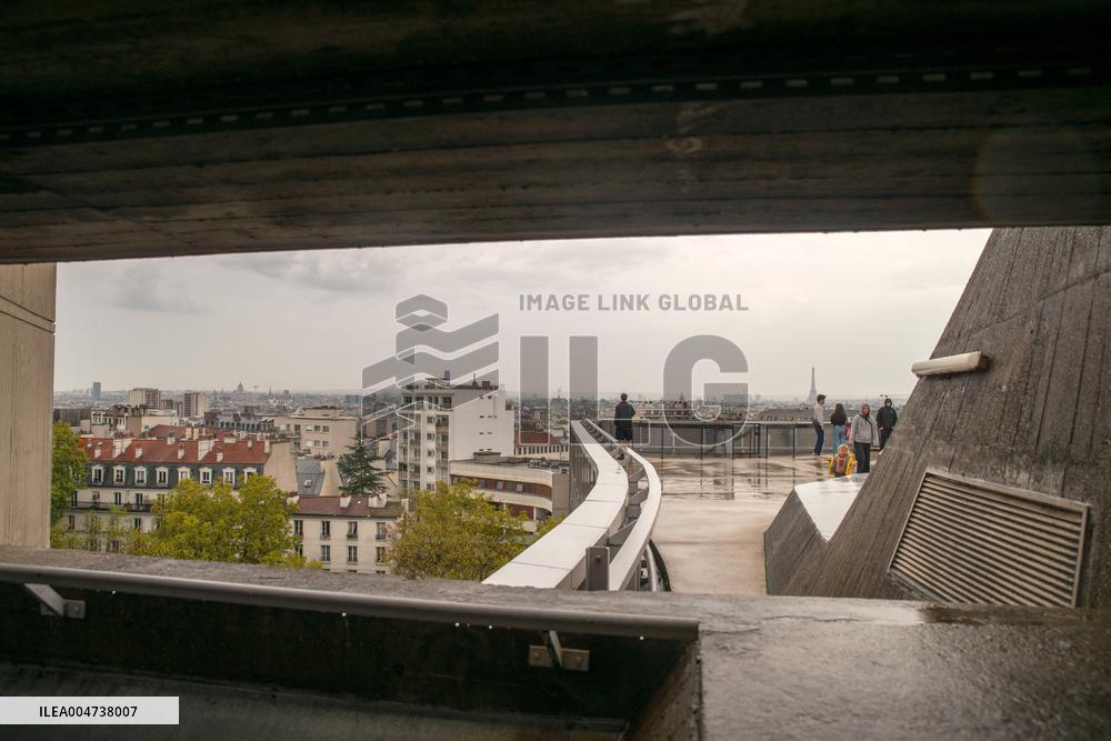 Illustration - Communist Party Headquarters - Paris