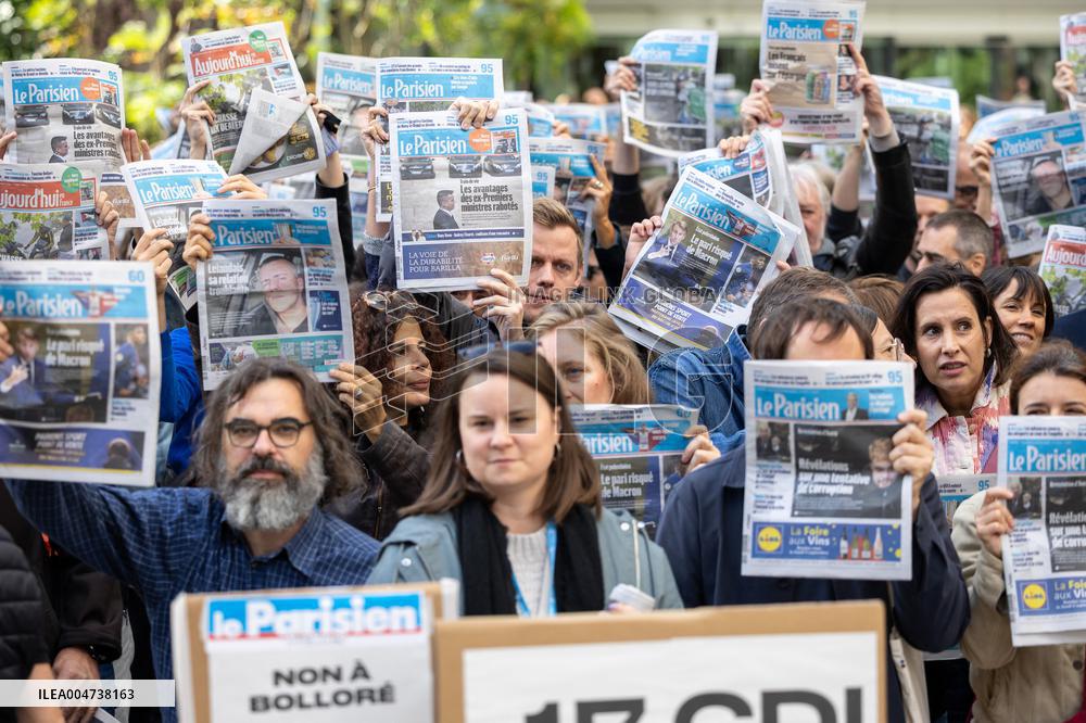 Demonstration Of Journalists And Staff Members Of Le Parisien - Paris AJ