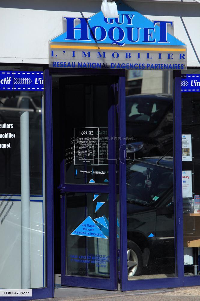 Illustration - Chantilly