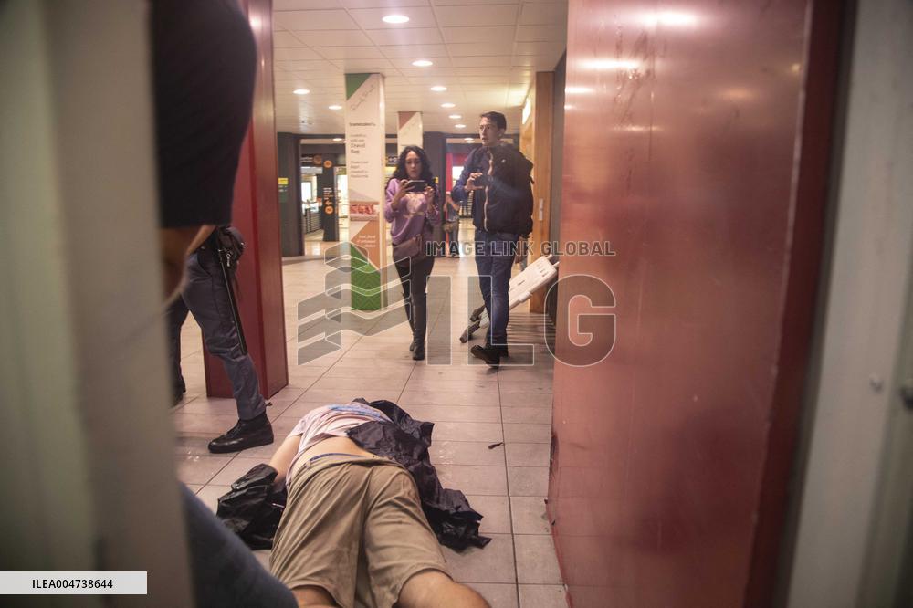 Violent Clashes During The General Strike for Palestine - Milan