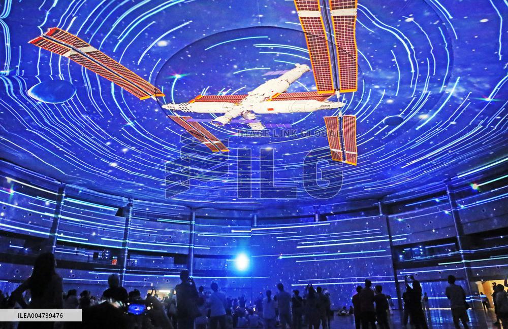 Shanghai International Light Festival 3D Dome Projection Show