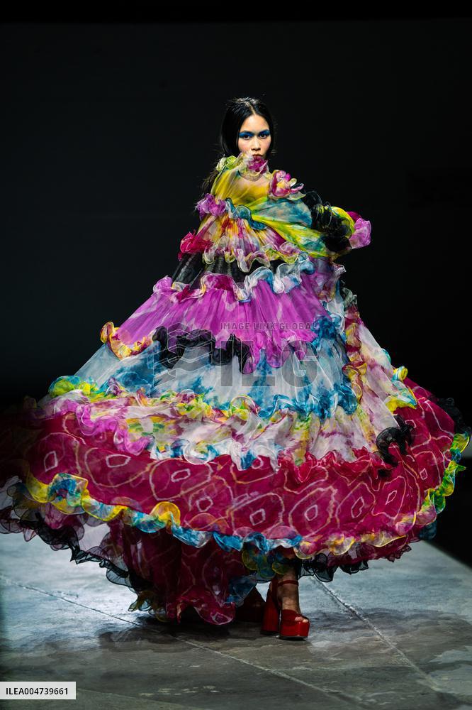 LFW - Ashish Runway
