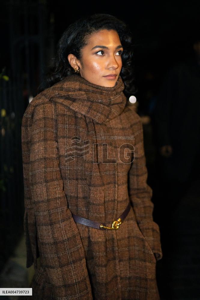 LFW - Burberry Outside