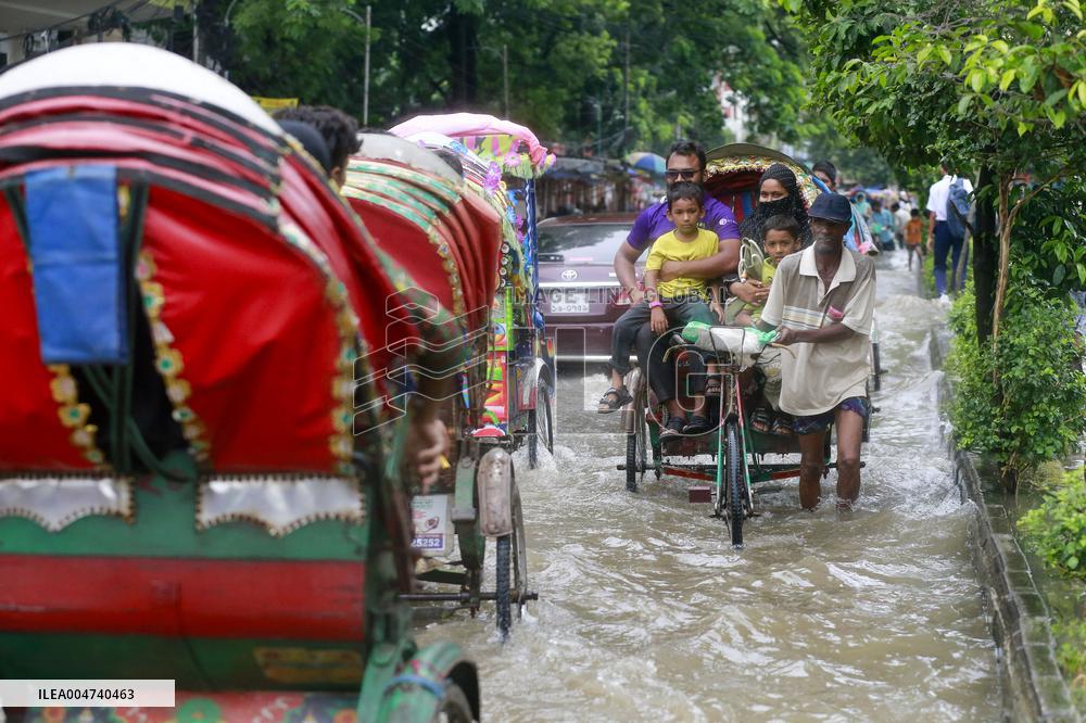 Heavy Rains Flood Dhaka - Bangladesh