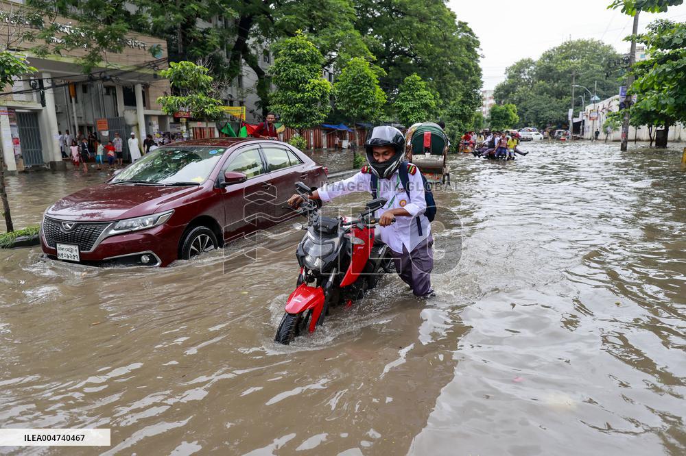 Heavy Rains Flood Dhaka - Bangladesh