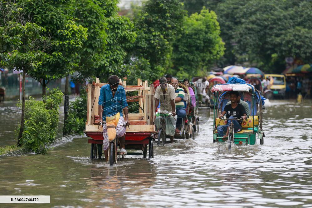 Heavy Rains Flood Dhaka - Bangladesh