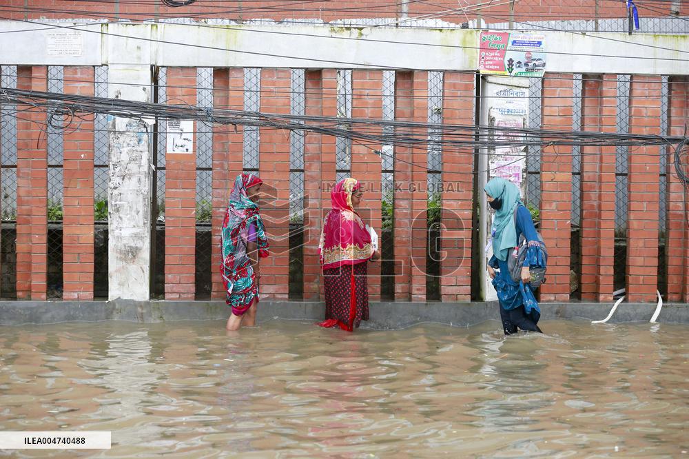 Heavy Rains Flood Dhaka - Bangladesh