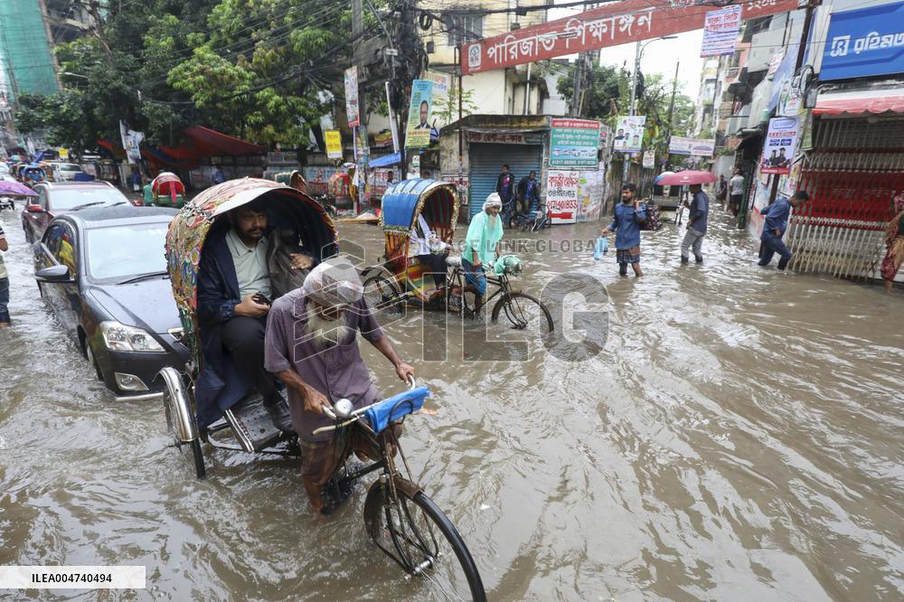Heavy Rains Flood Dhaka - Bangladesh
