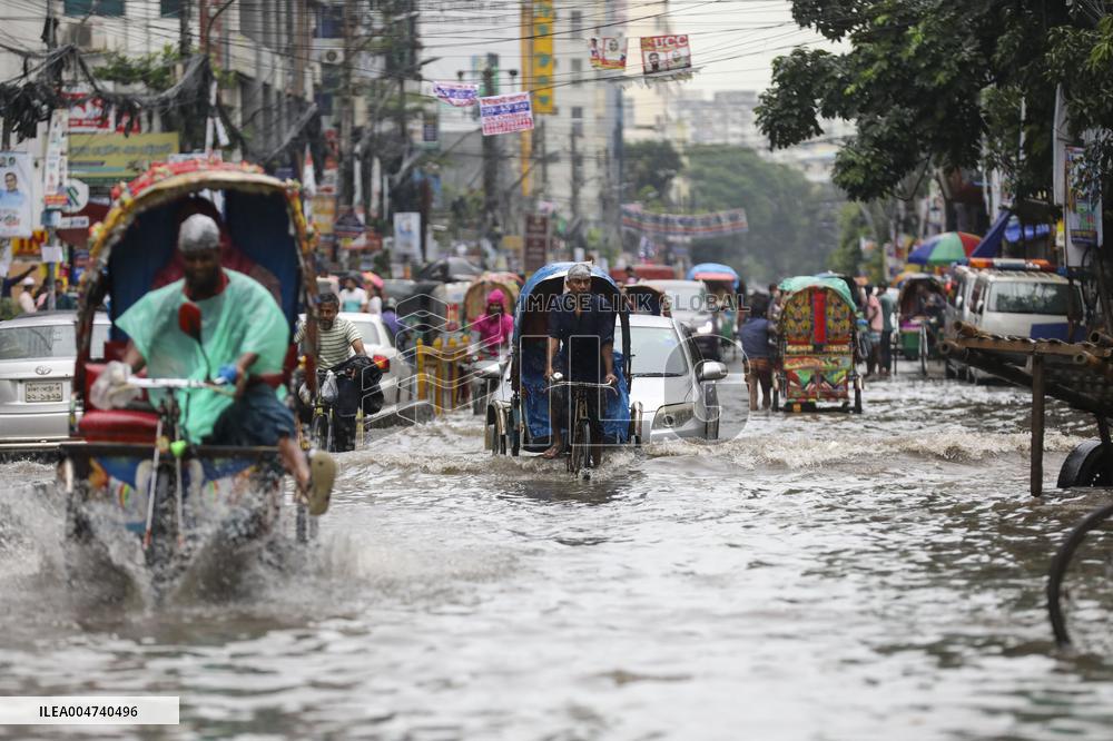 Heavy Rains Flood Dhaka - Bangladesh